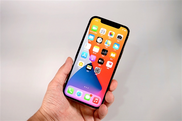 龙滚镇苹果手机维修分享iOS 14.2修订版已到，专属iPhone 12系列 